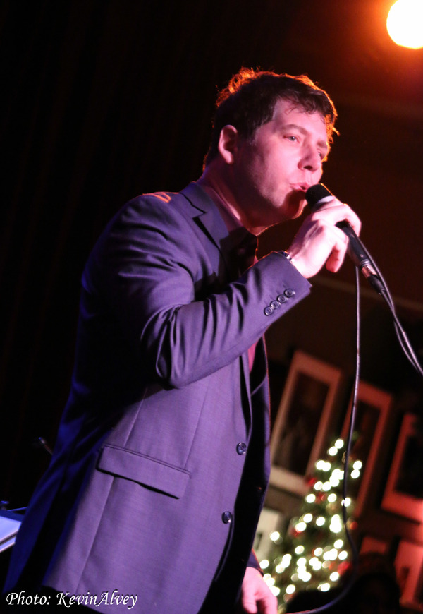Photo Flash: James Barbour Returns for 9th Annual Holiday Concert at Birdland Image