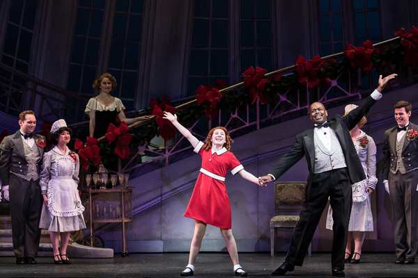 Photo Flash:  Leapin' Lizards! ANNIE Returns to the Ordway for the Holidays 