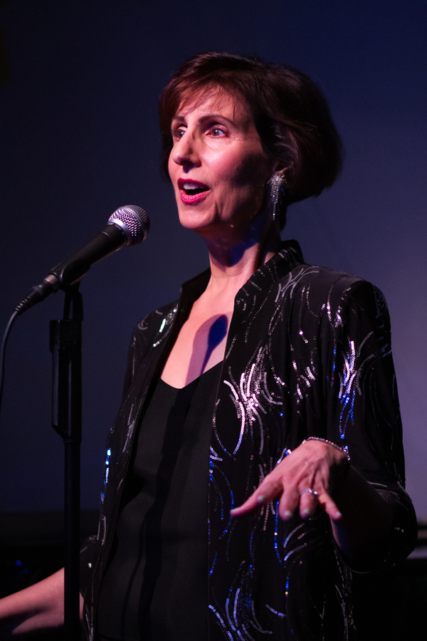 Lucille Carr-Kaffashan in concert Photo