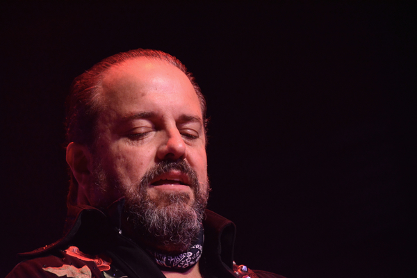 Photo Coverage: The Mavericks Play The Space at Westbury Image