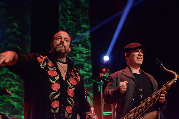 Photo Coverage: The Mavericks Play The Space at Westbury Image