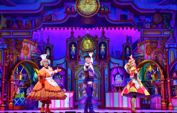 Photo Flash: First Look at Charlie Stemp, Elaine Paige and More in DICK WHITTINGTON at the London Palladium 