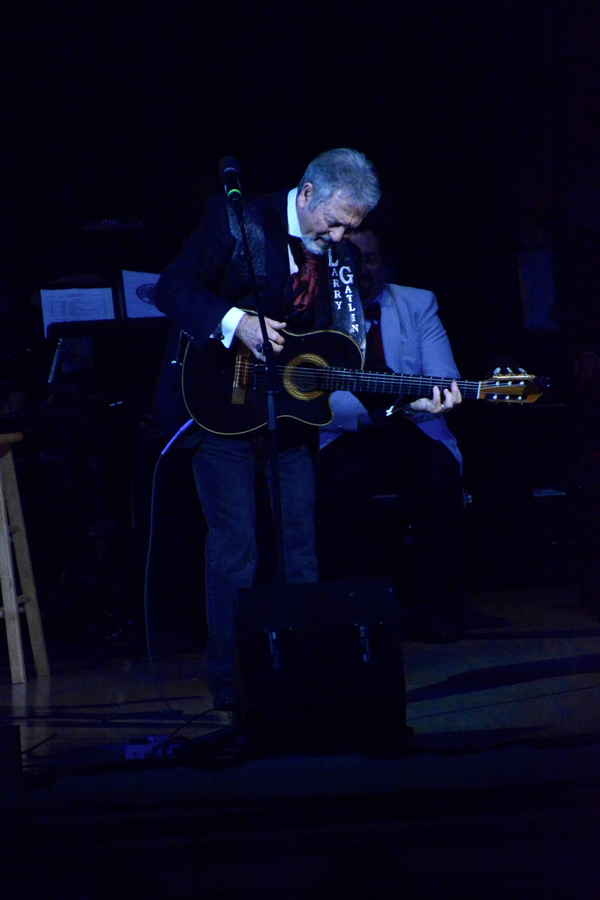 Photo Coverage: Andy Cooney Celebrates Christmas at Carnegie Hall Image