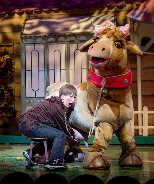 Photo Flash: Production Photos and Trailer Released for JACK AND THE BEANSTALK at Wolverhampton Grand 