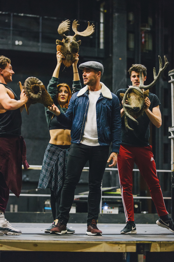Photo Flash: In Rehearsal for THE CHRISTMASAURUS at Eventim Apollo Image