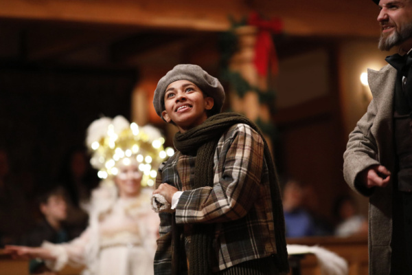 Photo Flash: First Look at A CHRISTMAS CAROL at the Blackfriars Playhouse Image