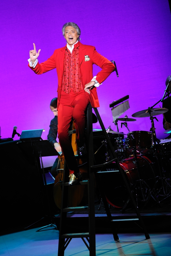 Tommy Tune performs in an exclusive benefit concert for Maltz Jupiter Theatre. Photo