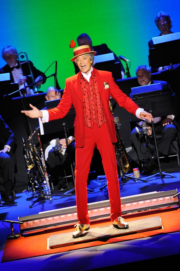 Tommy Tune performs in an exclusive benefit concert for Maltz Jupiter Theatre. Photo