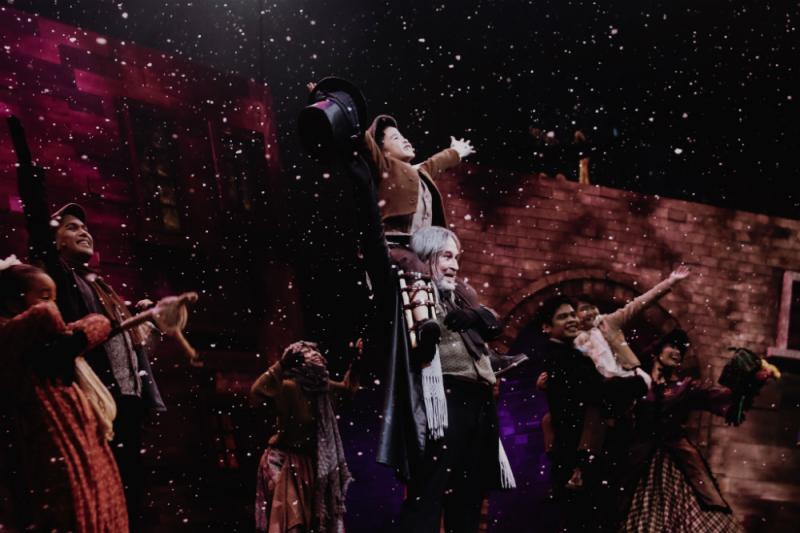 Review: A CHRISTMAS CAROL Is Big-Hearted In Many Aspects Image