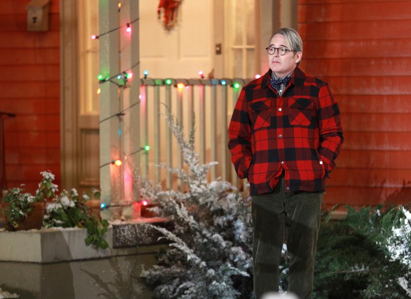 Review: A CHRISTMAS STORY LIVE! is a Joyous, Imaginative Adaptation, Despite Inherent Problems Image