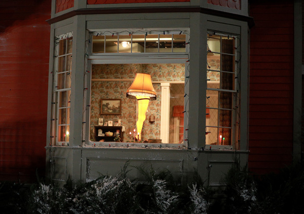 Photo Flash: A CHRISTMAS STORY LIVE! in Pictures - Part I Image