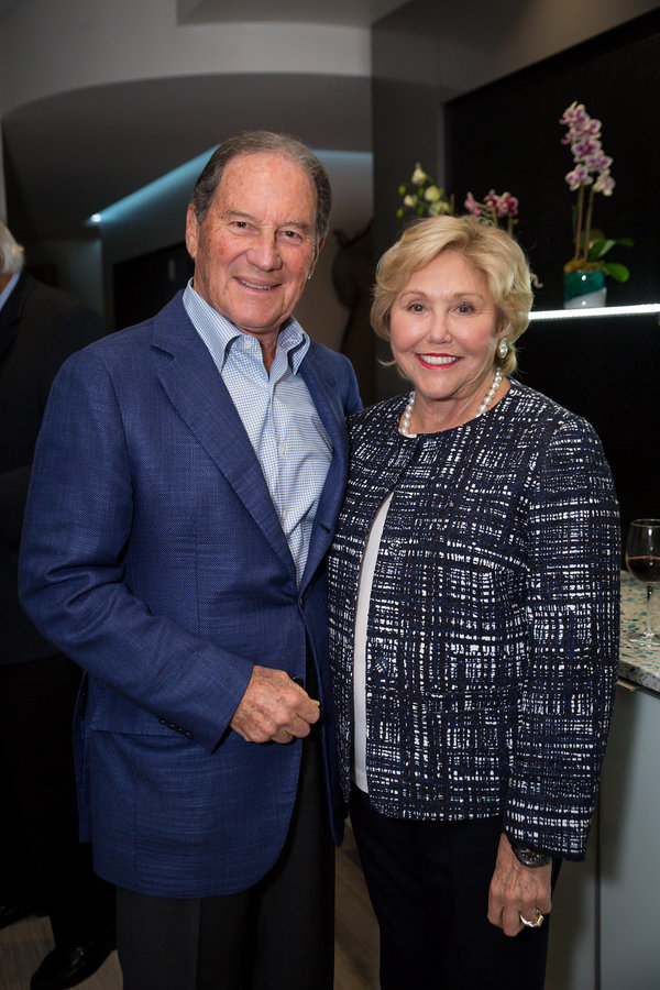 Photo Flash: Palm Beach Opera Celebrates Upcoming Gala with Kickoff Reception at Private Palm Beach Home Image
