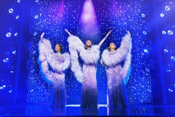 Photo Flash: DREAMGIRLS Celebrates New Cast and Two Years in West End Image