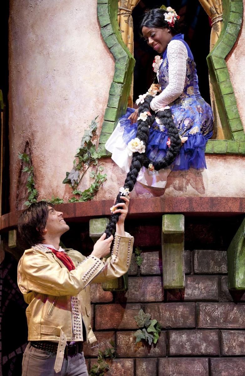 Interview: Theatre Life with Felicia Curry Image