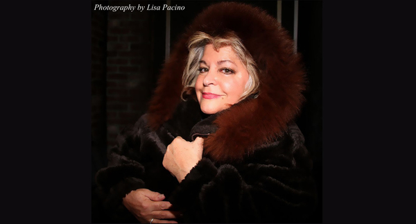 BWW Previews: Celebrate Christmas Eve Eve (12/23/17) With Salsoul Records Platinum-Selling Denise Montana at The RRAZZ Room + special 25% DISCOUNT CODE Merry25 