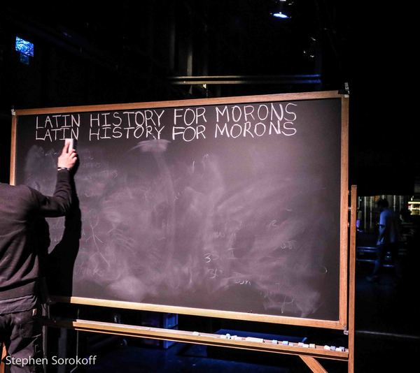 Photo Coverage: John Leguizamo Starts With A Clean Slate Of Laughs For Every Performance Image