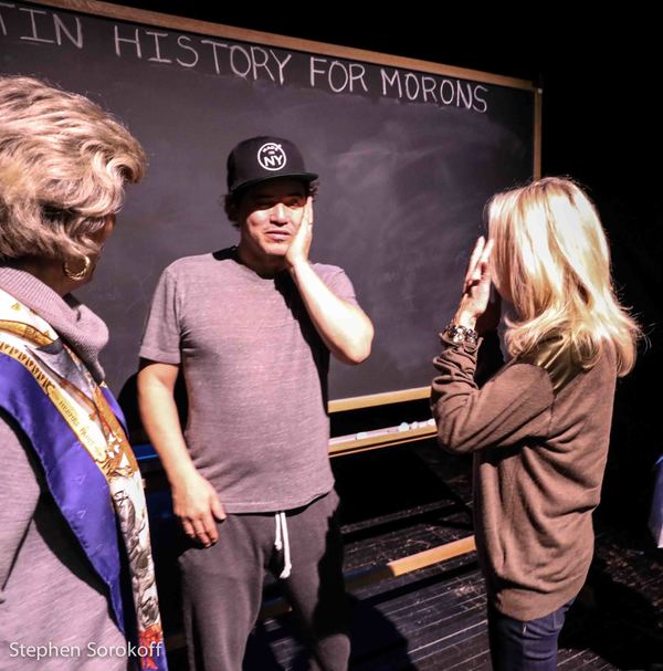 Photo Coverage: John Leguizamo Starts With A Clean Slate Of Laughs For Every Performance Image