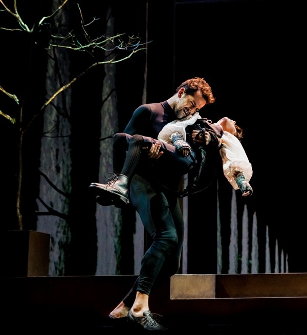 Photo Flash: The Monster Comes Alive in MARY SHELLEY'S FRANKENSTEIN Image