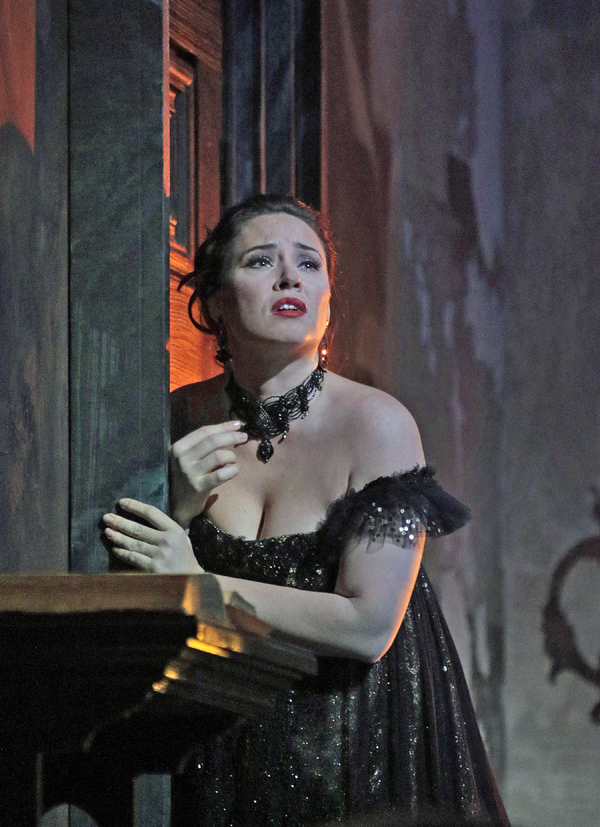Photo Flash: TOSCA Lives for Her Art at the Met Image