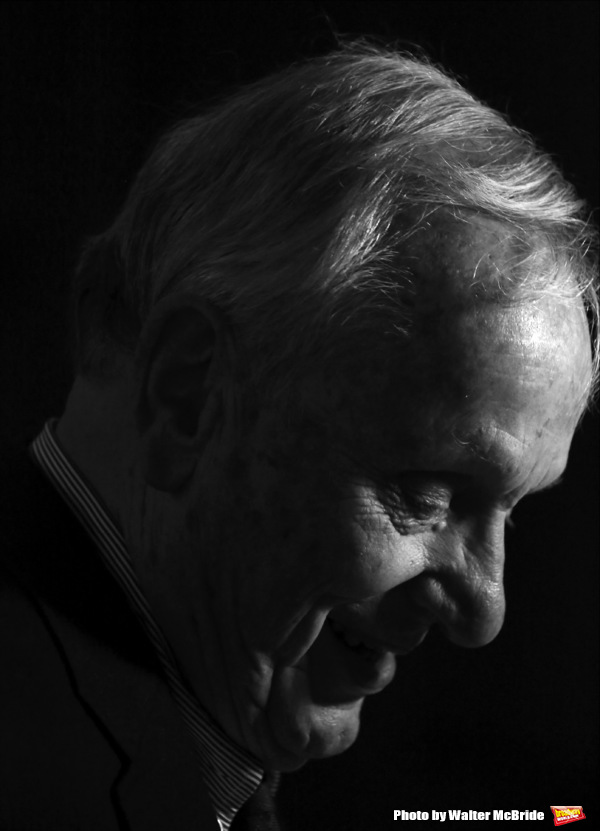 Photo Coverage: A Final Farewell to Those We've Lost in 2017 Image