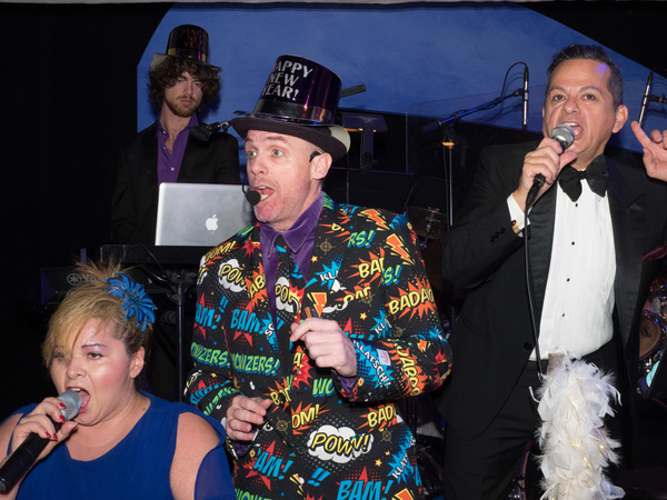 Photo Coverage: Curtain Call And New Year's Eve Celebration With The Troubies HOW THE PRINCH STOLE CHRISTMAS! Image