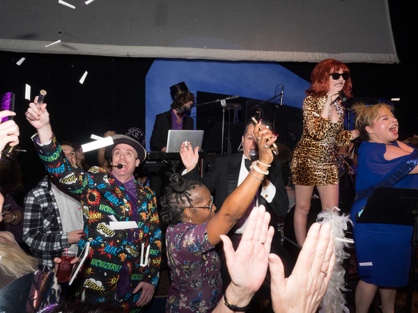 Photo Coverage: Curtain Call And New Year's Eve Celebration With The Troubies HOW THE PRINCH STOLE CHRISTMAS! Image