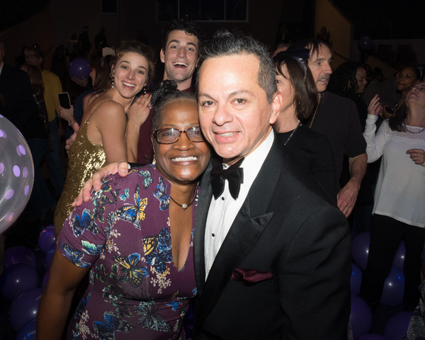 Photo Coverage: Curtain Call And New Year's Eve Celebration With The Troubies HOW THE PRINCH STOLE CHRISTMAS! Image