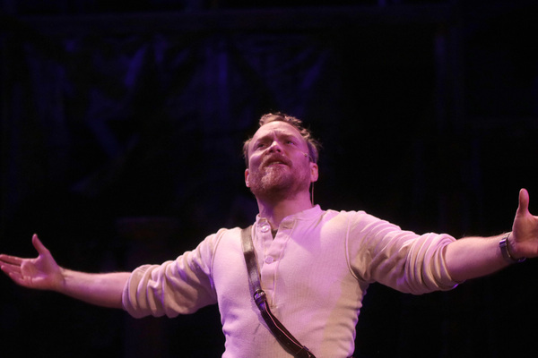 Photo Flash: Main Street Theater presents Prague Shakespeare Company's AN ILIAD Image