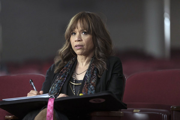 RISE -- "Pilot" Episode 101 -- Pictured: Rosie Perez as Tracey Wolfe -- (Photo by: Pe Photo