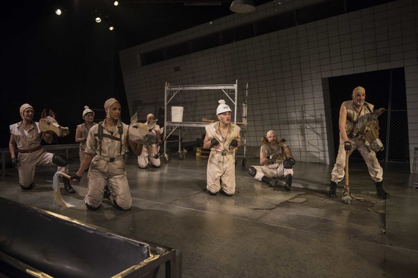 Photo Flash: Milwaukee Rep presents ANIMAL FARM Image