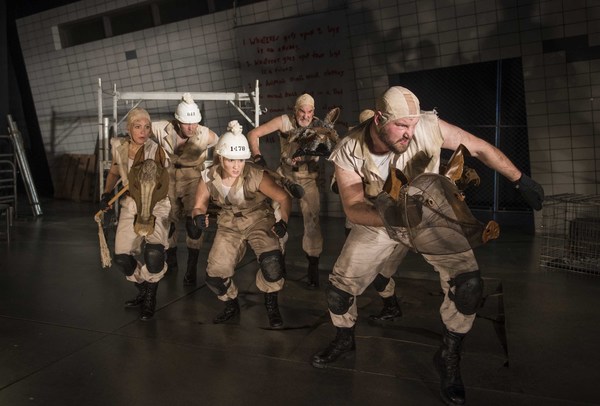 Photo Flash: Milwaukee Rep presents ANIMAL FARM Image