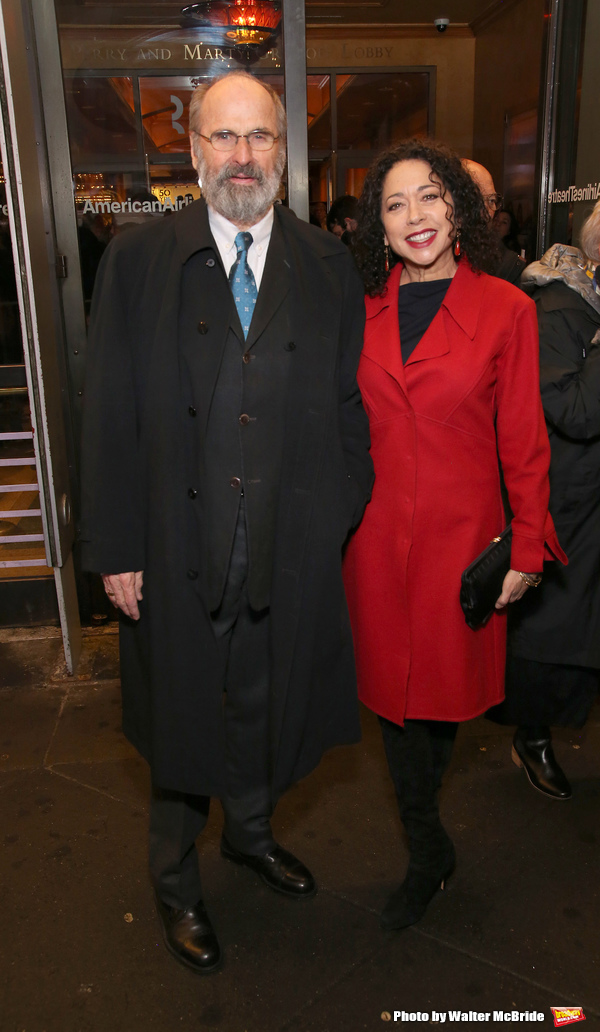 Photo Coverage: On the Opening Night Red Carpet for JOHN LITHGOW: STORIES BY HEART Image