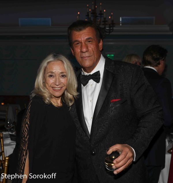 Photo Coverage: Robert Davi Makes His Royal Room Debut at The Colony Hotel Image