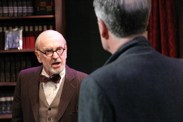 Photo Flash: Appointment Reminder: FREUD'S LAST SESSION Opens Tomorrow Image