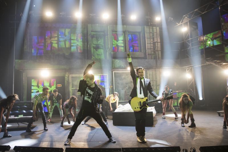 Review: GREEN DAY'S AMERICAN IDIOT Is A High Energy Expression of Hope And Hopelessness In A Broken World Image