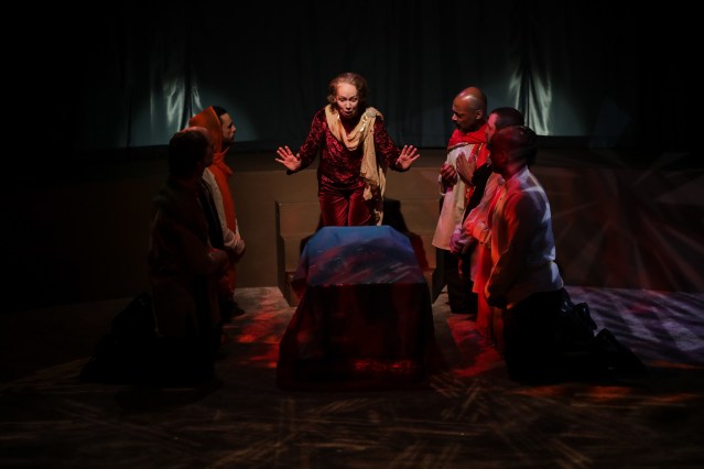 Review: Cross Gender TIMON OF ATHENS from Seattle Shakes' Drags with Little Stakes Image