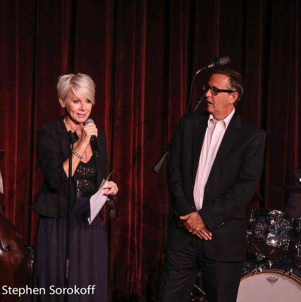 Photo Coverage: Clint Holmes Warms Up The RRazz Room On Route To The Grammy Awards Image