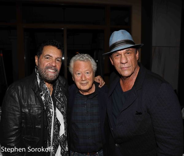 Photo Coverage: Clint Holmes Warms Up The RRazz Room On Route To The Grammy Awards Image