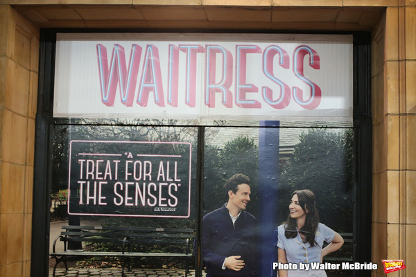 Photo Coverage: Back to the Diner! Sara Bareilles Returns to WAITRESS Image