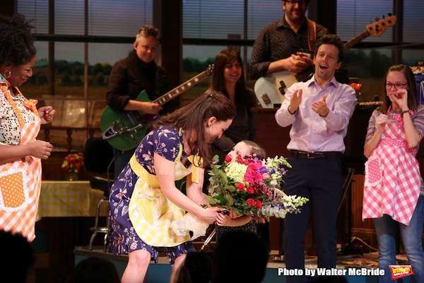 Photo Coverage: Back to the Diner! Sara Bareilles Returns to WAITRESS Image