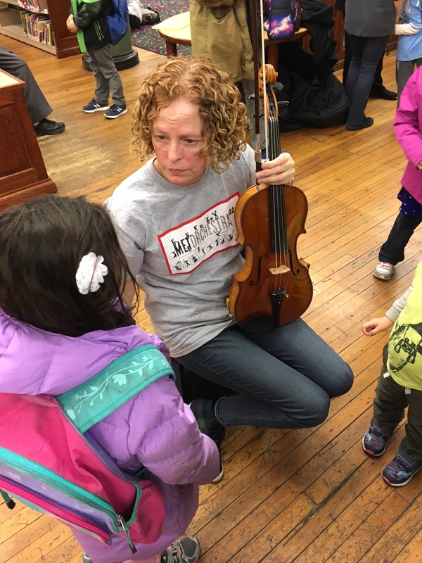 Photo Flash: Met Orchestra Musicians and Manhattan BP Gale Brewer Perform at Harry Belafonte Public Library Image