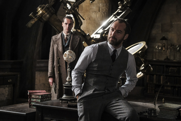 Photo Flash: New Images from FANTASTIC BEASTS: THE CRIMES OF GRINDELWALD Image