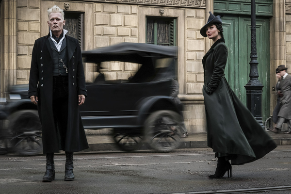 Photo Flash: New Images from FANTASTIC BEASTS: THE CRIMES OF GRINDELWALD 