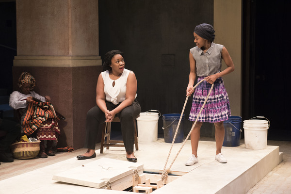 Photo Flash: First Look at Atlantic Theater Company's THE HOMECOMING QUEEN Image