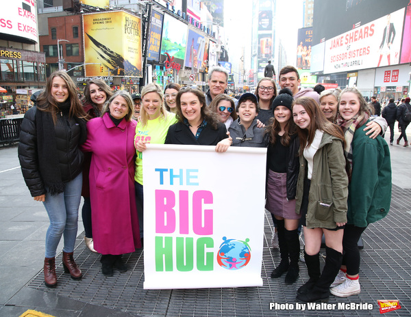 Photo Coverage: Broadway Unites in Times Square for Big Hug Day Image