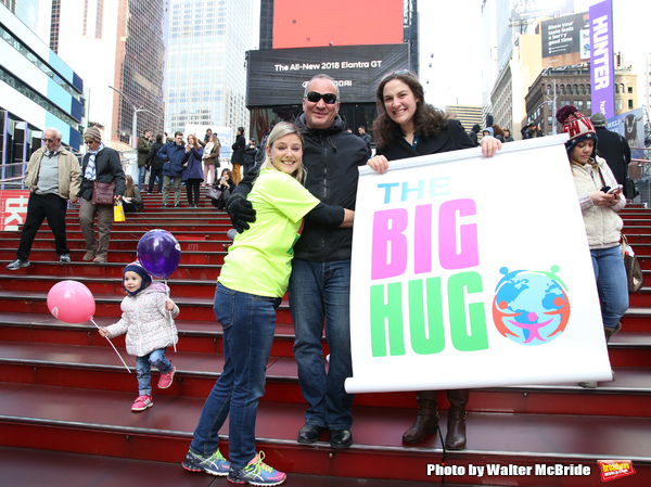 Photo Coverage: Broadway Unites in Times Square for Big Hug Day Image