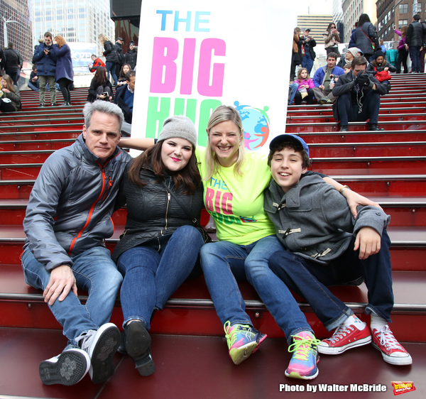 Photo Coverage: Broadway Unites in Times Square for Big Hug Day Image
