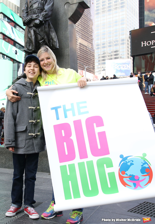 Photo Coverage: Broadway Unites in Times Square for Big Hug Day Image