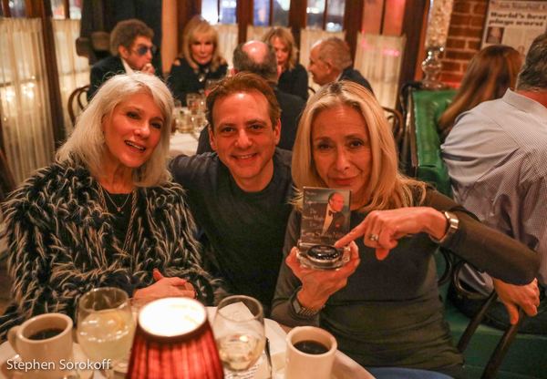 Photo Coverage: Steven Maglio 'Having A Good Time' at the Beach Cafe Image