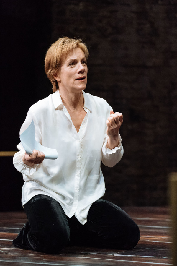 Photo Flash: Juliet Stevenson and Lia Williams Star in MARY STUART Image